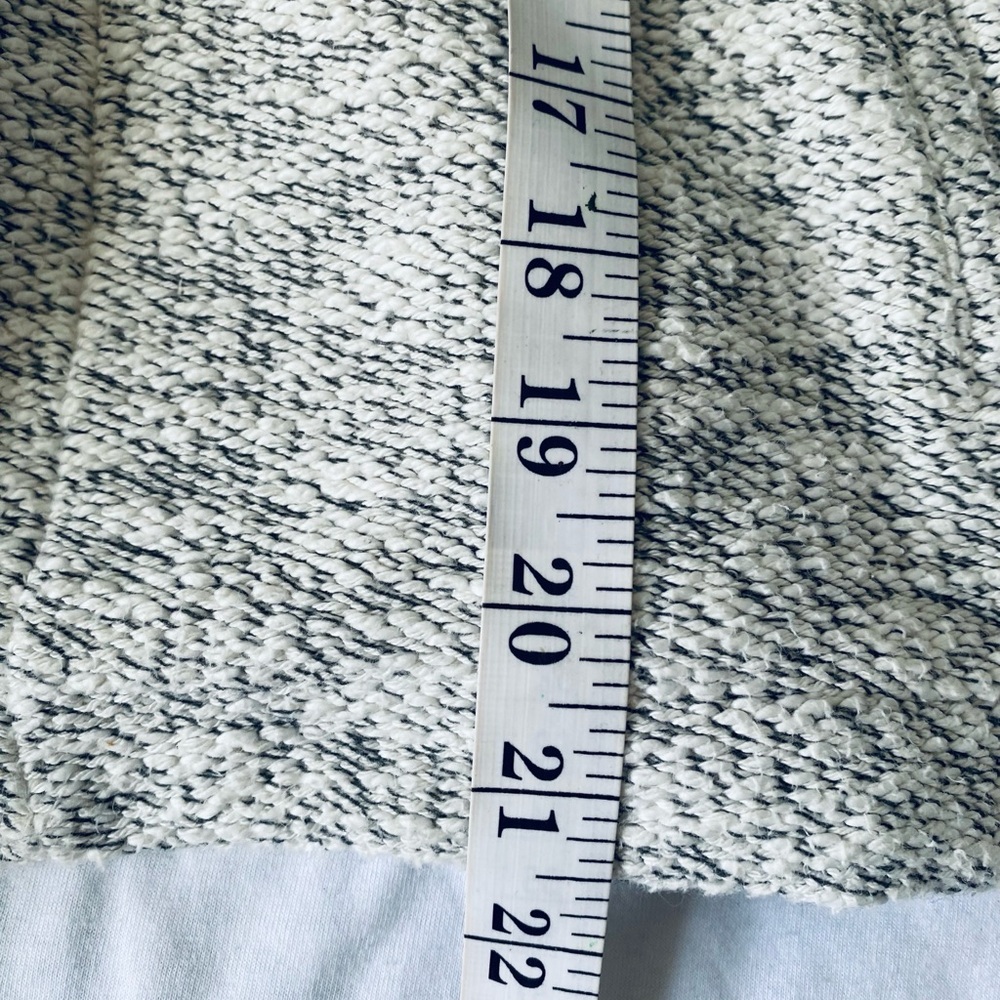 Madewell Cream and Black Hoodie with pockets - Picture 4 of 8